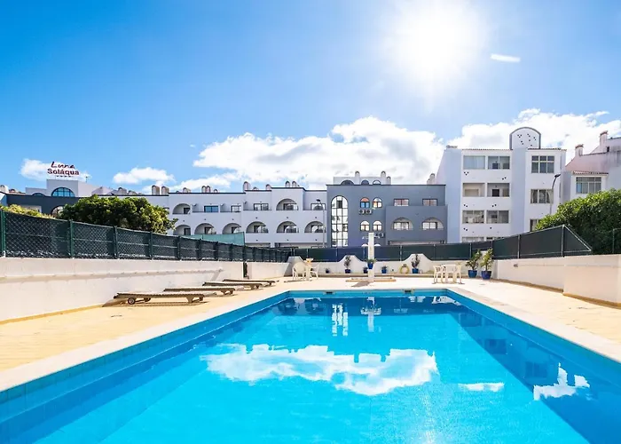 Beautifull Centralapart W/pool 아파트